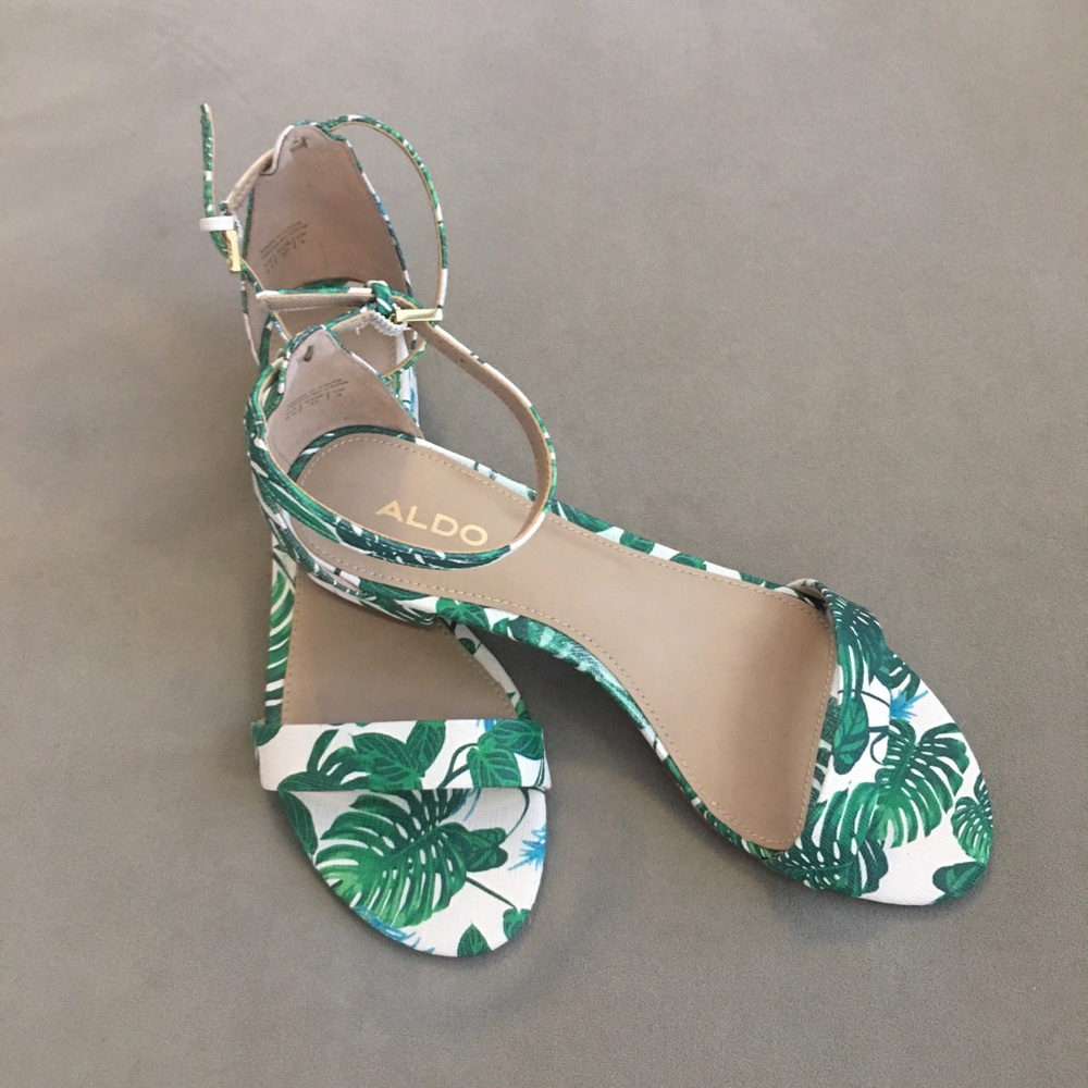 NEW Aldo Green Patterned Sandals with Ankle Strap